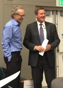 JGI Director Emeritus Eddy Rubin (left) in conversation with Berkeley Lab COO Glenn Kubiak (right) just before the IGB program in the Bldg 50 Auditorium.