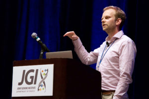 Watch Mikael R. Andersen's talk on this project from the 2017 JGI Genomics of Energy & Environment Meeting at http://bit./ly/JGI2017Andersen