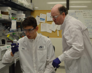 Tim Kostolansky with JGI mentor Robert Evans